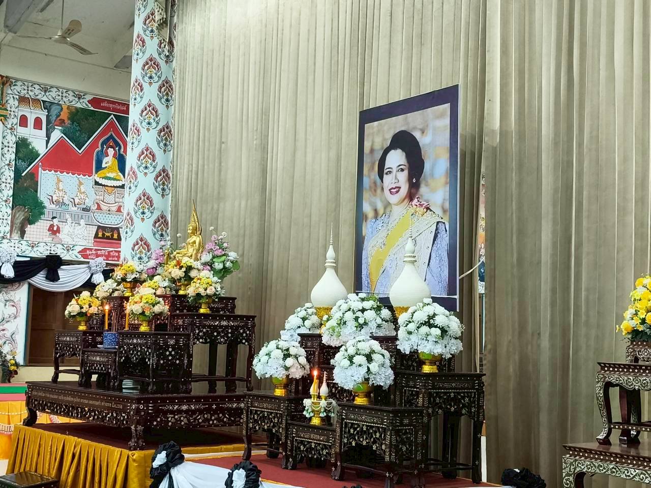 พิธีบำเพ็ญกุศลสวดพระอภิธรรมถวายเป็นพระราชกุศล สมเด็จพระนางเจ้าสิริกิติ์ พระบรมราชินีนาถ พระบรมราชชนนีพันปีหลวง