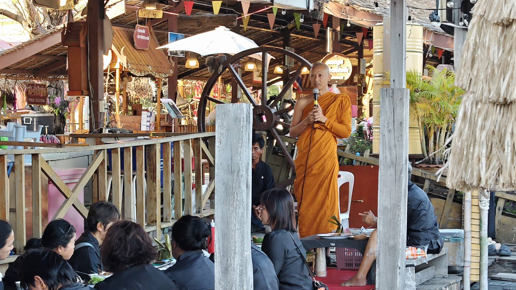 หลวงพ่อพระครูโสภณสุตตาธาร อวยพรปีใหม่ 4